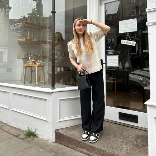 Locker geschnittene Seidenhose